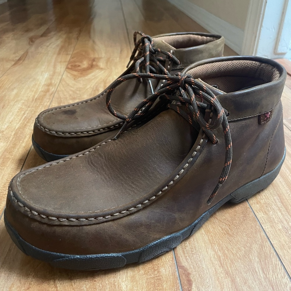 Twisted x men’s work chukka size 10